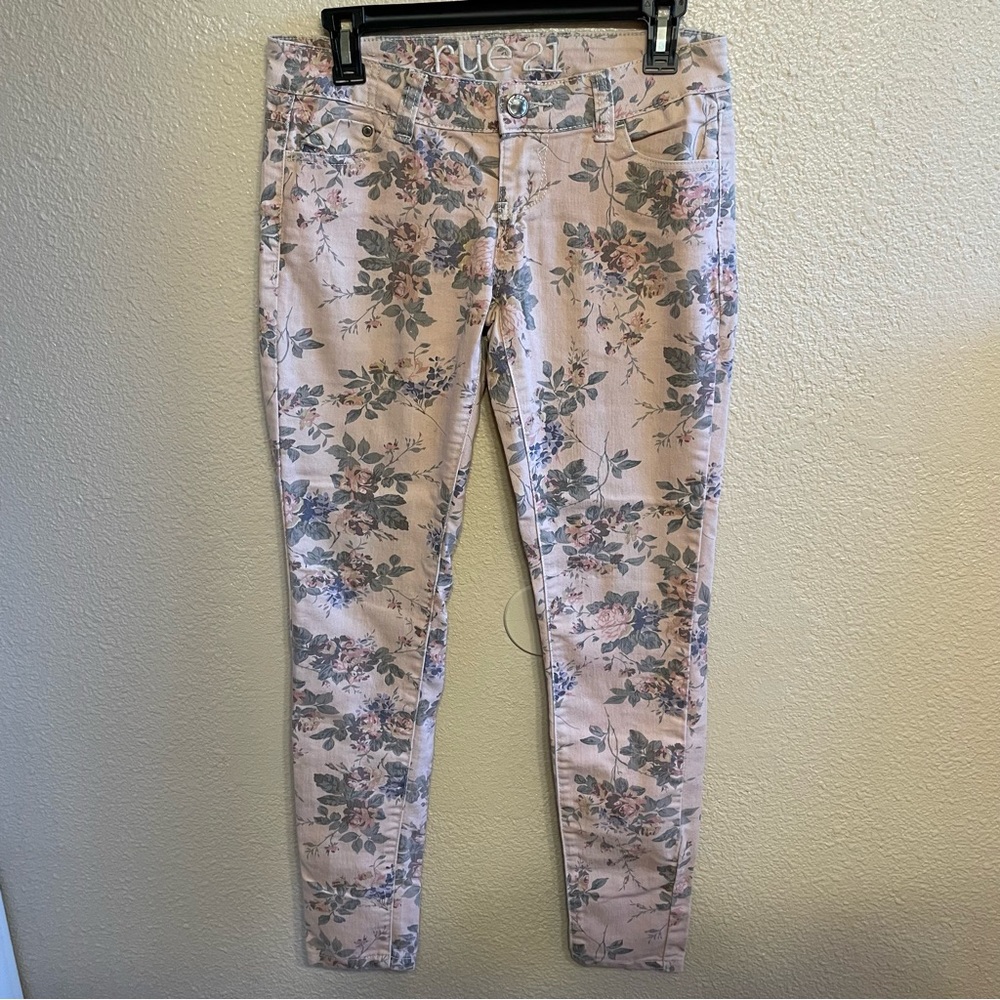 ⭐️Rue 21 jeans